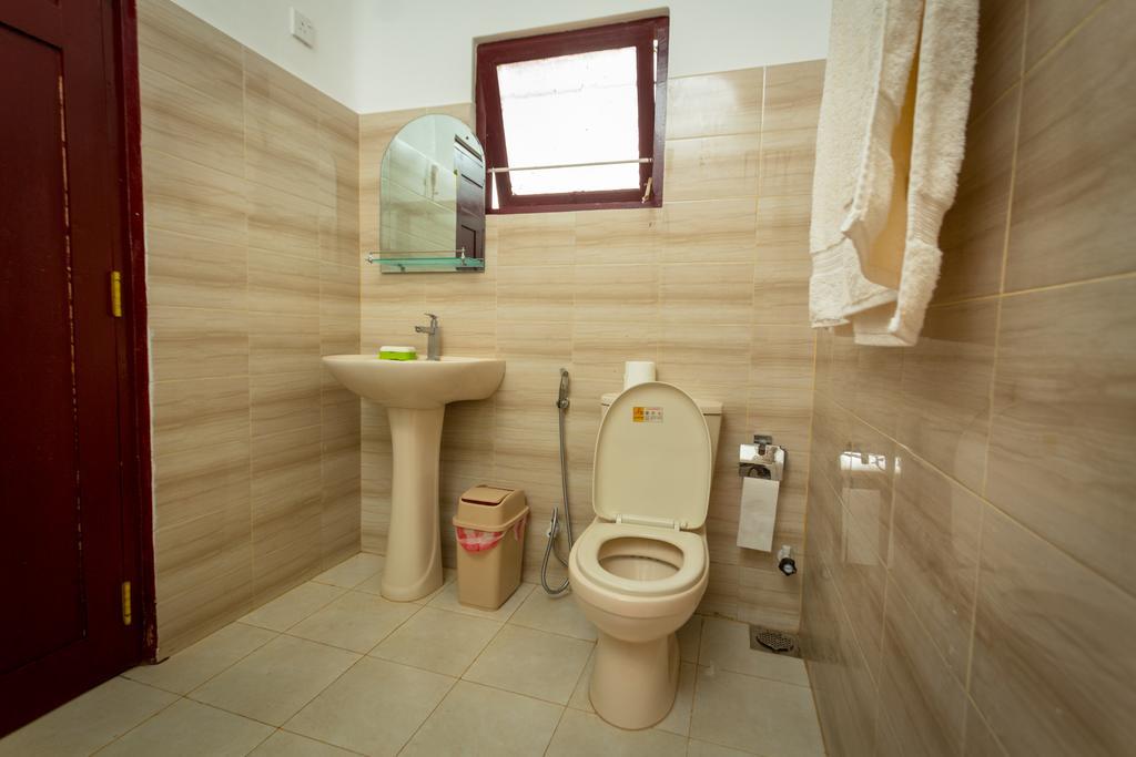 Dayanithi Guest House Jaffna Luaran gambar